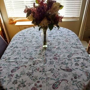 🌺 Vintage Danask Oval Print Taglecloth